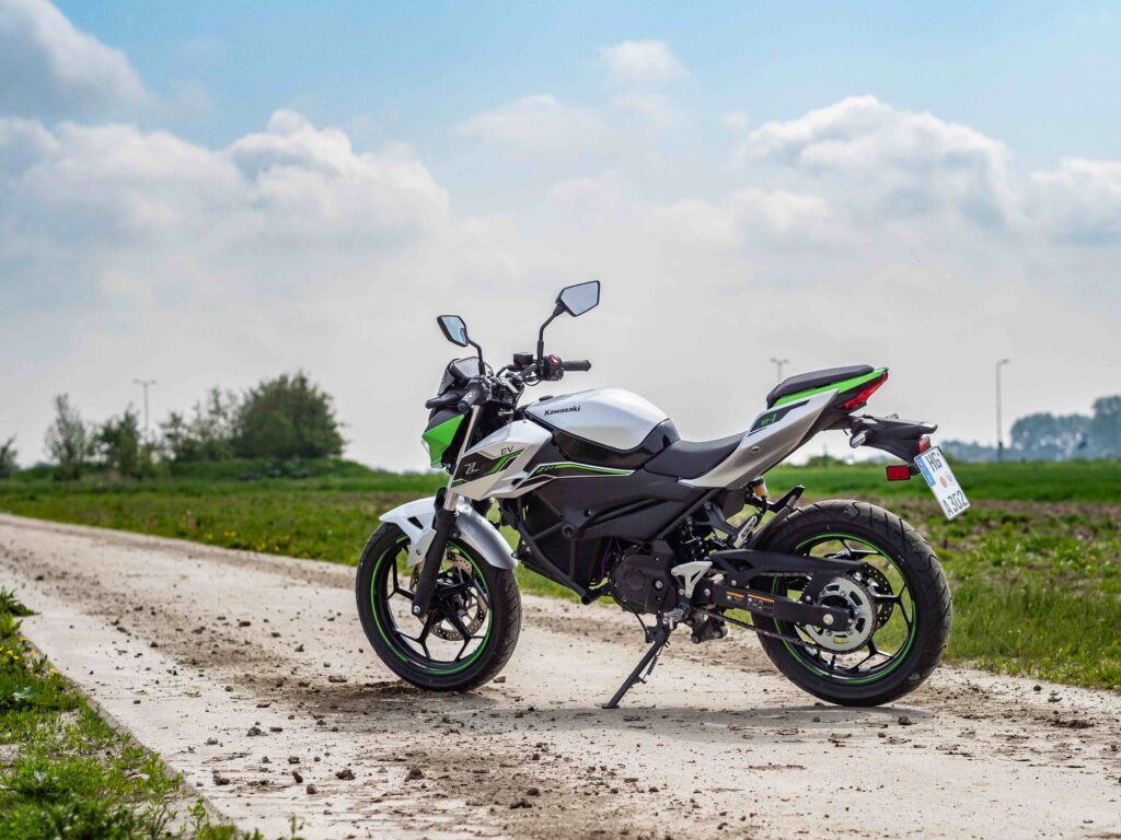 Kawasaki Z e-1